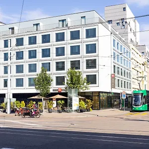 Ibis Bahnhof Отель