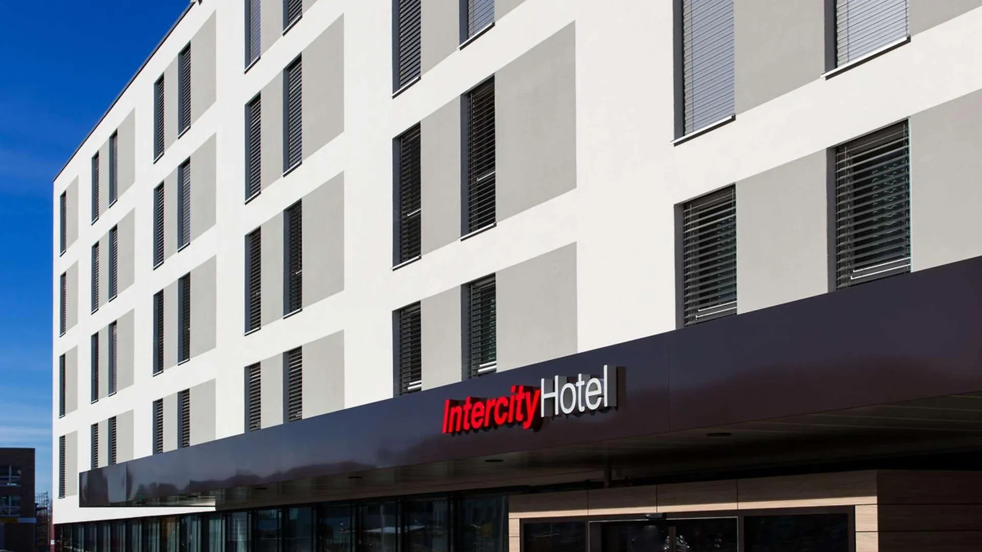 Intercityhotel Zuerich Airport Рюмланг 4*,  Швейцария