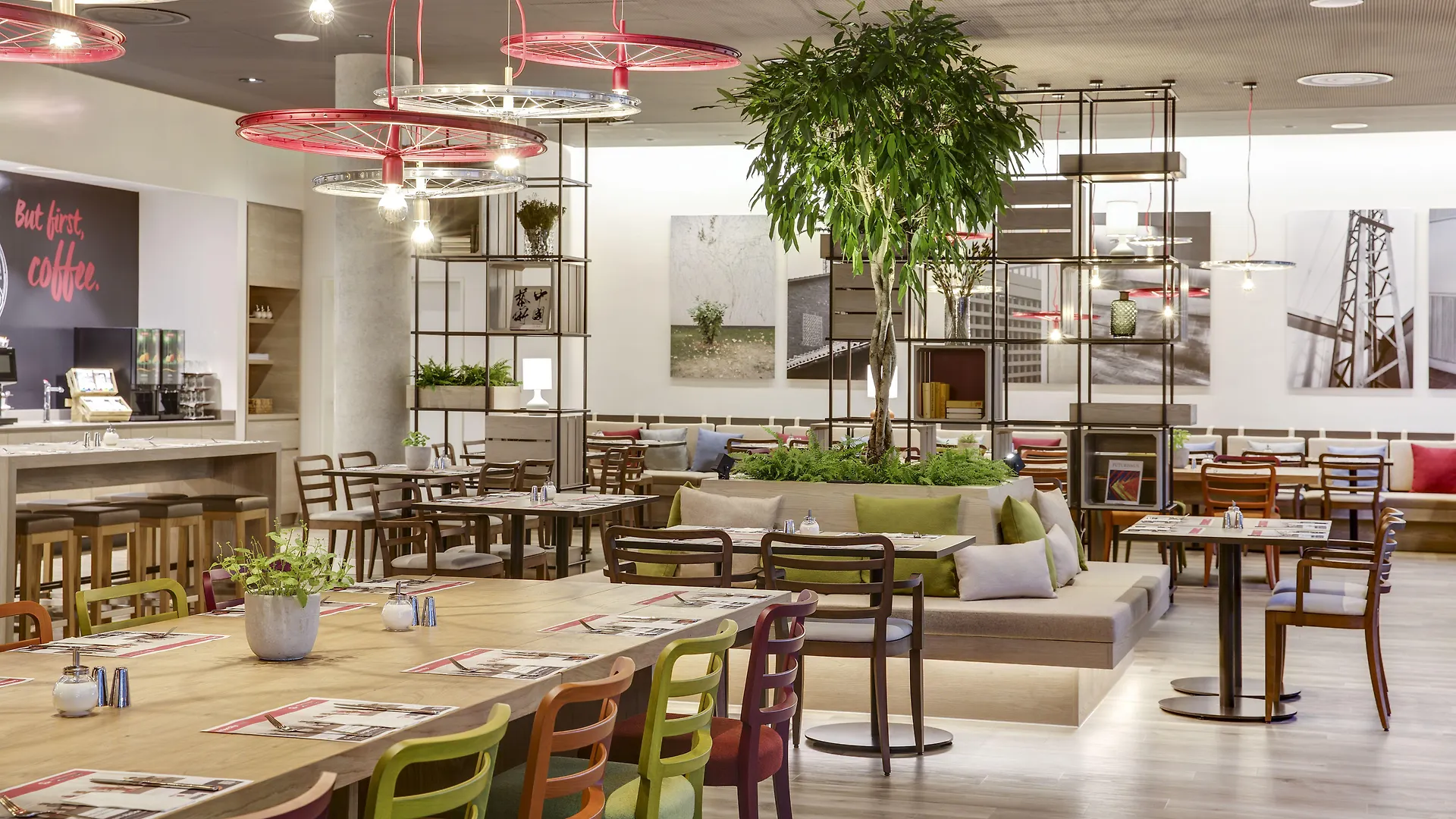 Отель Intercityhotel Zuerich Airport Рюмланг